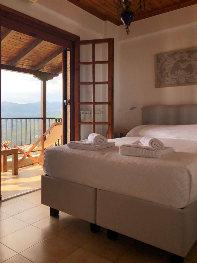 Gaia Guest House กาลามาตา ภายนอก รูปภาพ